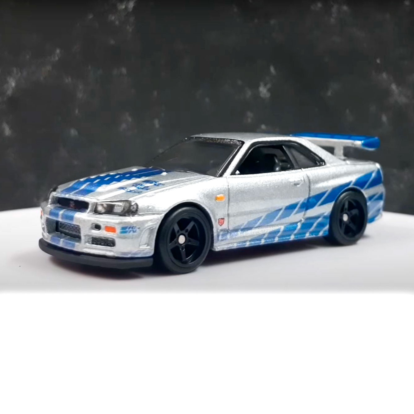 NISSAN SKYLINE GT-R R34 - FAST & FURIOUS – Rápidos y Furiosos · imagen 2